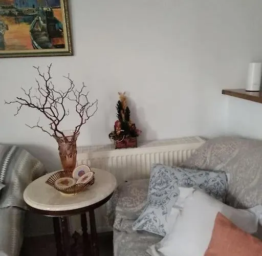 Nostalgia B In 50 Meters From The Sea Apartment